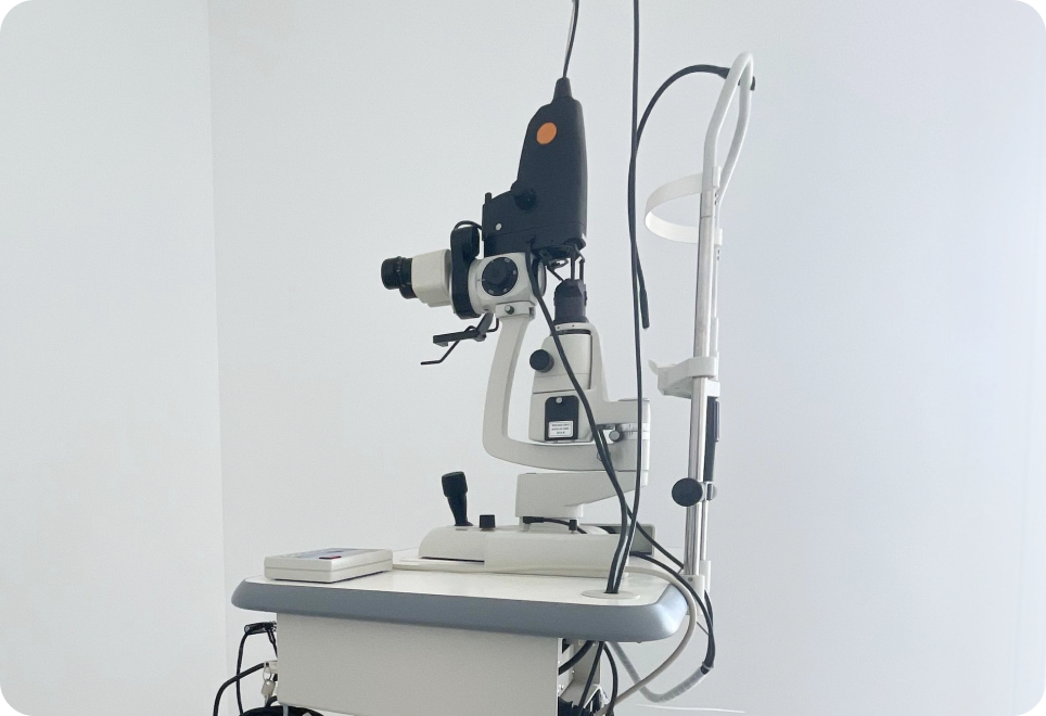laser nidek gyc vert ophtalmologue angresse Traitements laser Dr Rémignon, Ophtalmologue à Angresse